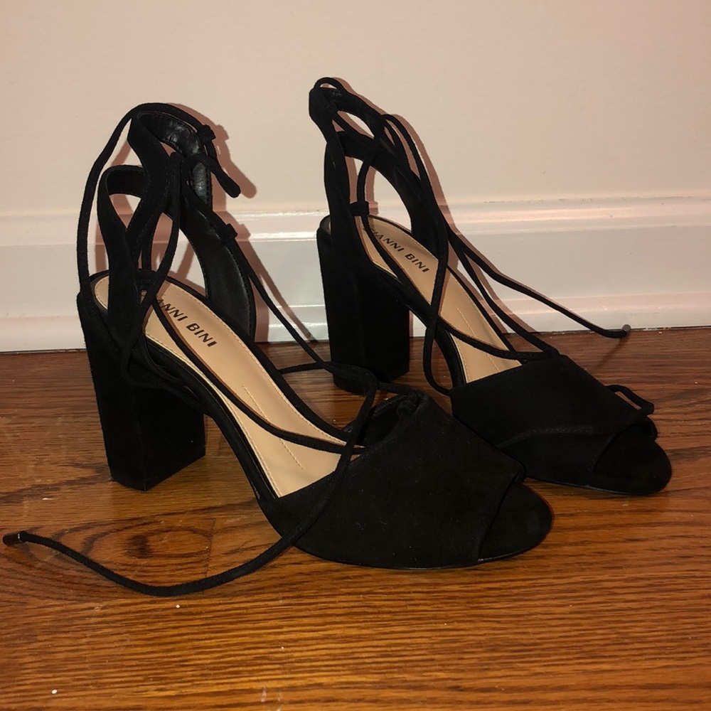 Gianni Bini Keelin Heel